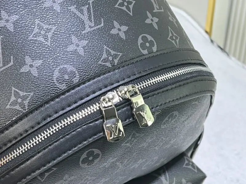 louis vuitton lv aaa homme sac a dos  s_11140bb3